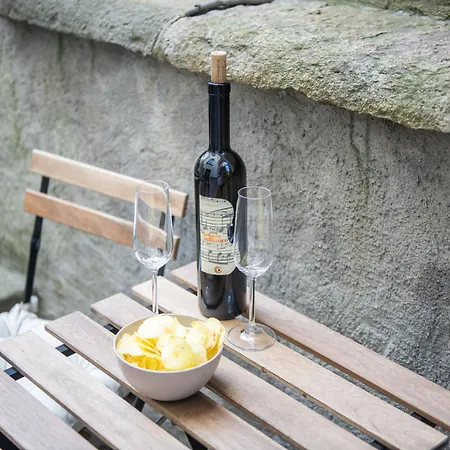 Easylife Swiss - Luxurious Garden Retreat In Castel Grande, Pergola & Historic Charm X6 * Bellinzona