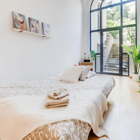Easylife Swiss - Luxurious Garden Retreat In Castel Grande, Pergola & Historic Charm X6 * Bellinzona