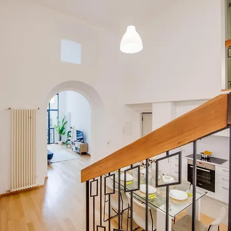 Easylife Swiss - Luxurious Garden Retreat In Castel Grande, Pergola & Historic Charm X6 Διαμέρισμα