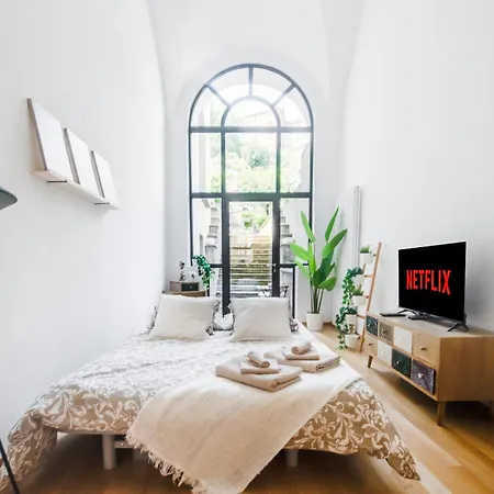 Easylife Swiss - Luxurious Garden Retreat In Castel Grande, Pergola & Historic Charm X6