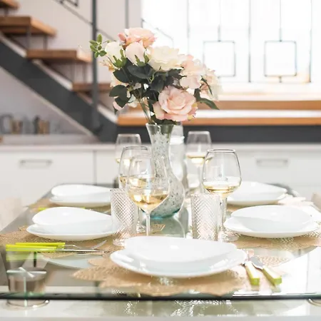 Easylife Swiss - Luxurious Garden Retreat In Castel Grande, Pergola & Historic Charm X6